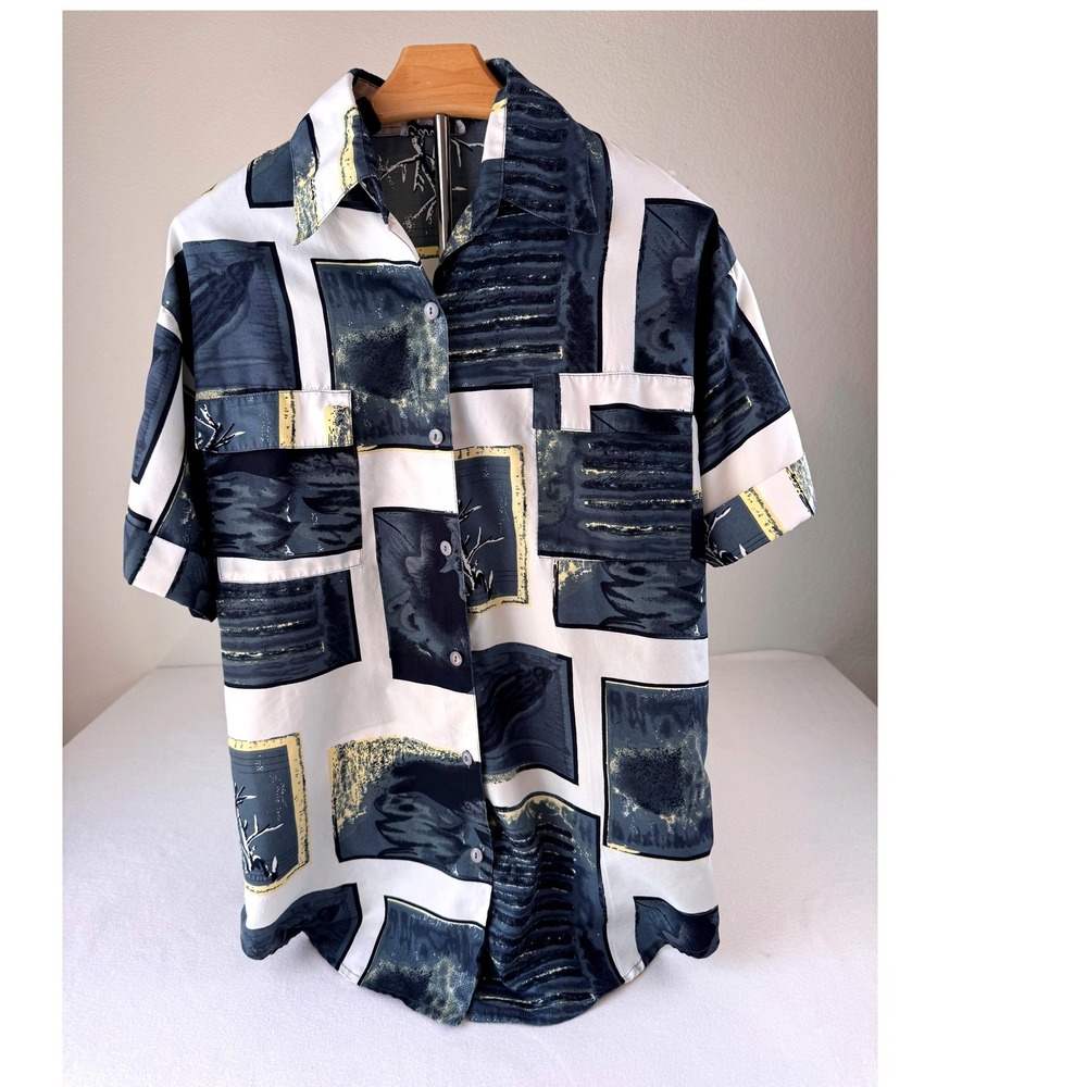 Caribou New York Vintage Women's Size S Abstract Print Button Up Blouse 90s